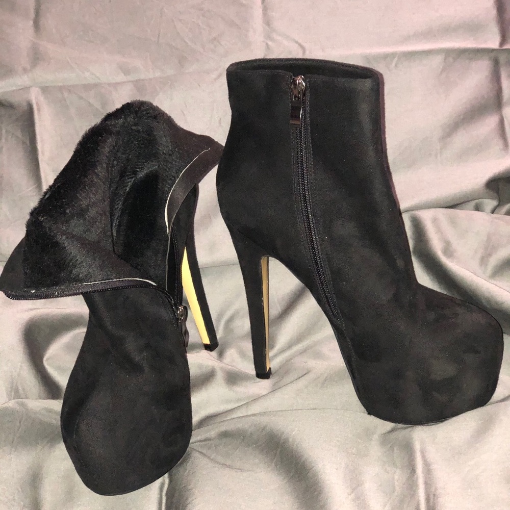 Fur lined booties
